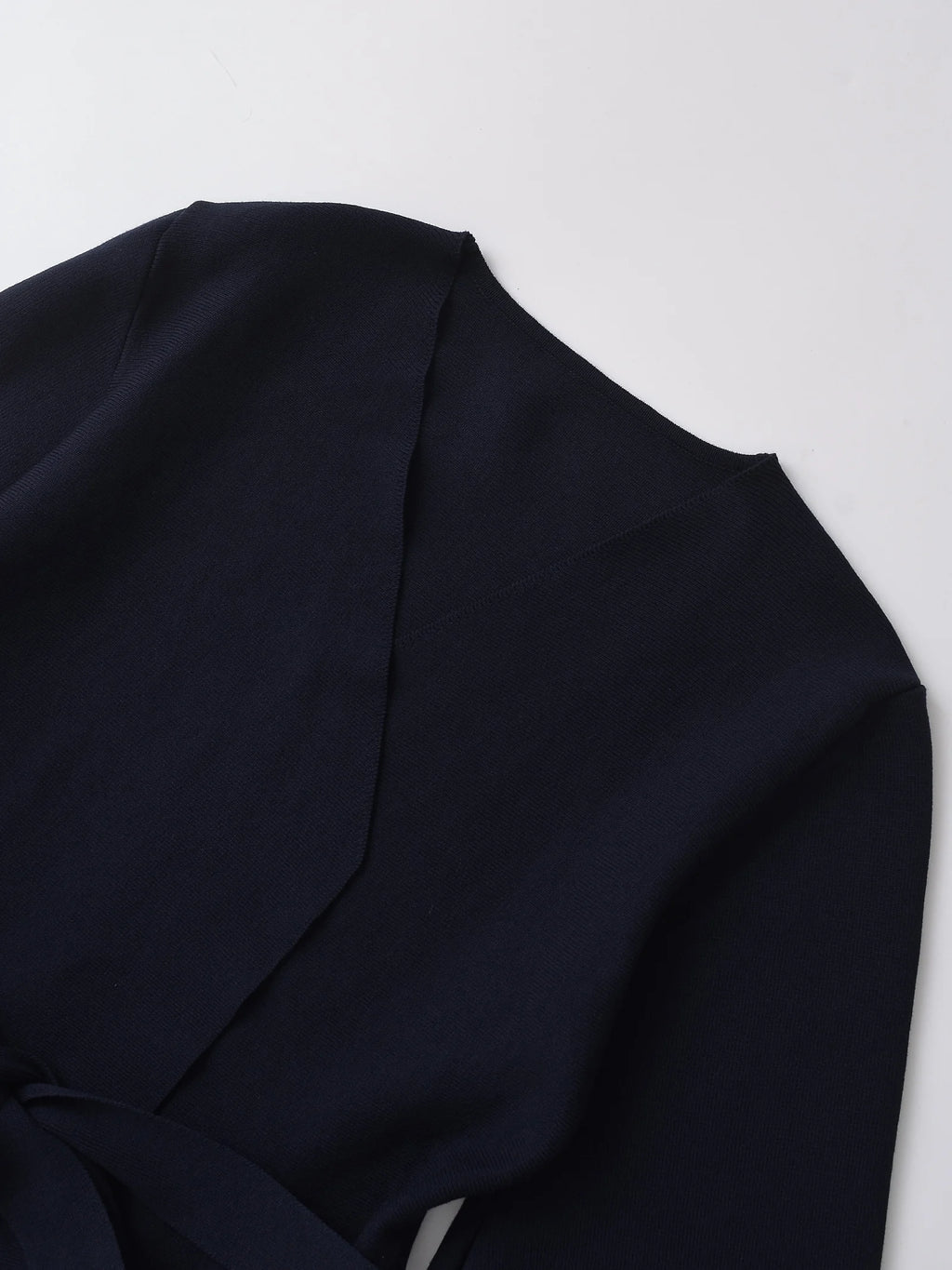 Spring Women Shoulder Pad Belt Knit Blazer Women Retro V-neck Long Sleeve Versatile Female Coat Women Clothes 9598/128